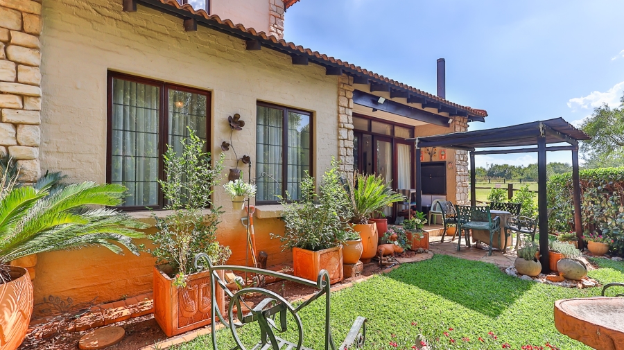 3 Bedroom Property for Sale in The Coves North West